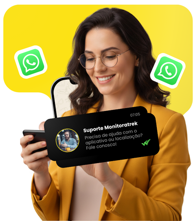 Atendente de suporte sorrindo